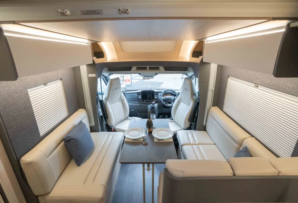 Autotrail F-Line F60 130BHP 2026