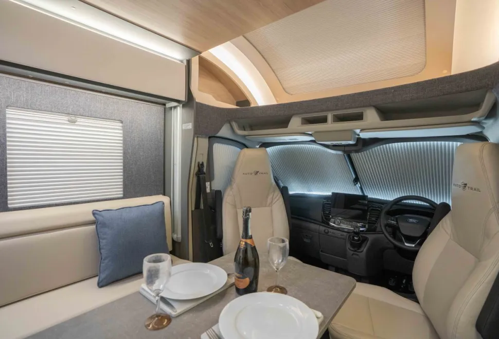 Autotrail F-Line F62 130BHP 2026