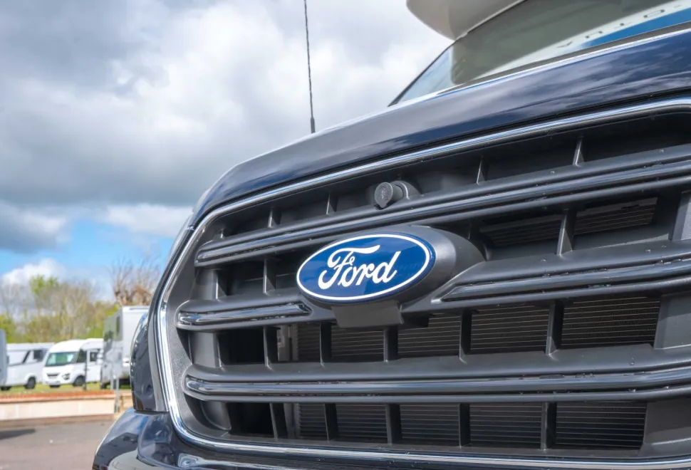 Autotrail F-Line F62 165BHP Auto 2026