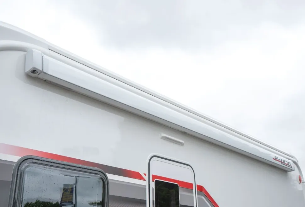 Autotrail F-Line F67 165BHP Auto 2026