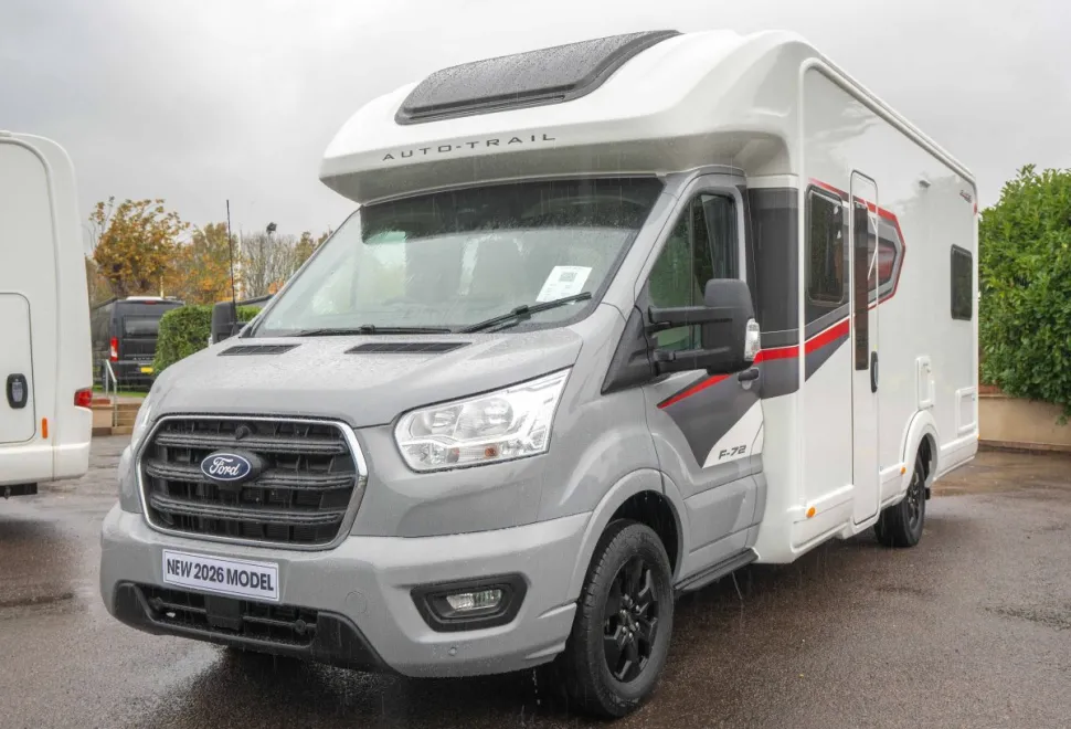 Autotrail F-Line F72 165BHP Auto 2026