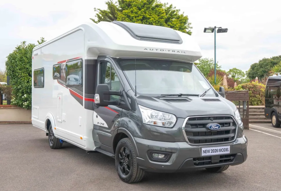 Autotrail F-Line F72 165BHP Auto 2026