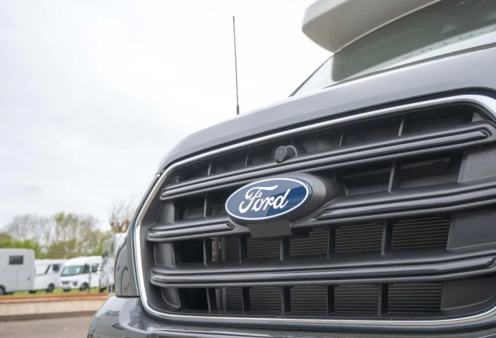 Autotrail F-Line F72 165BHP Auto 2026