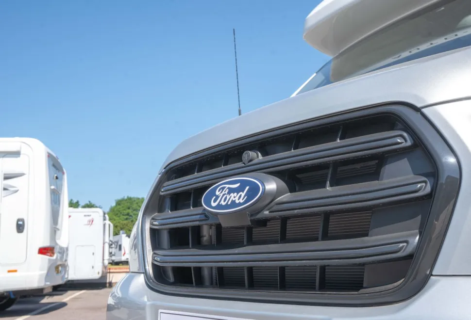 Autotrail F-Line F72 165BHP Auto 2026