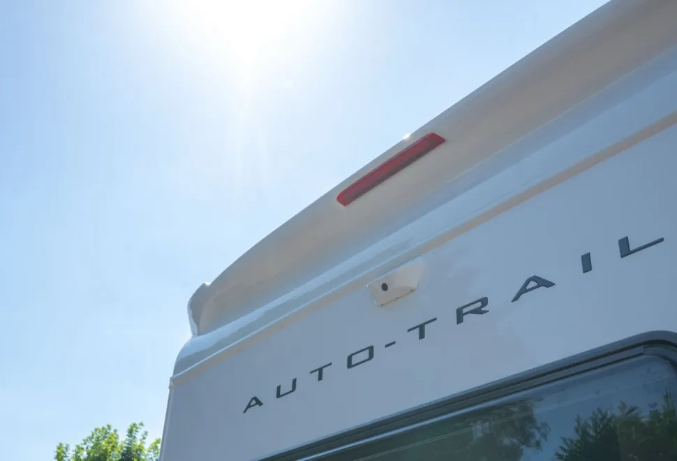 Autotrail F-Line F72 165BHP Auto 2026