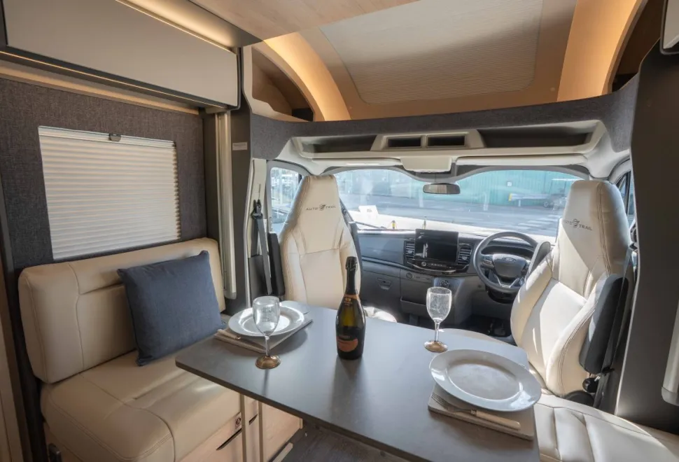 Autotrail F-Line F74 165BHP Auto 2026