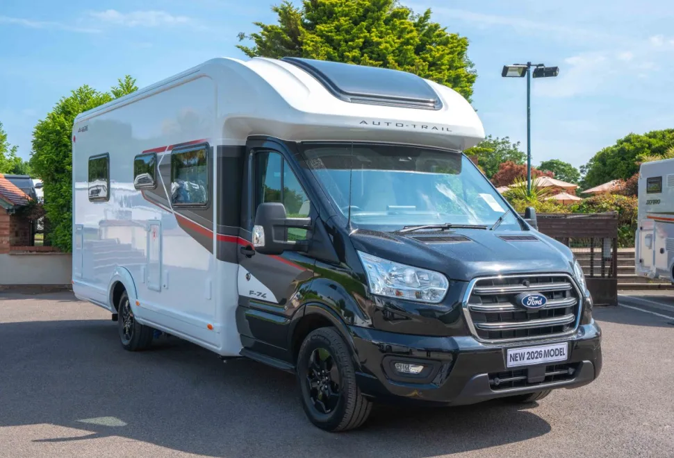 Autotrail F-Line F74 165BHP Auto 2026