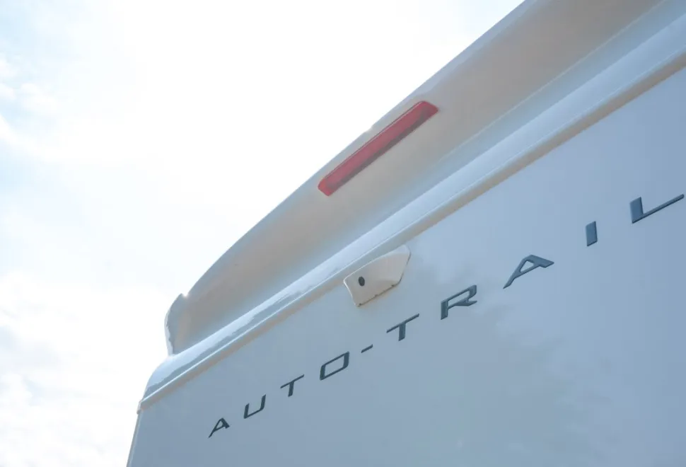 Autotrail F-Line F74 165BHP Auto 2026