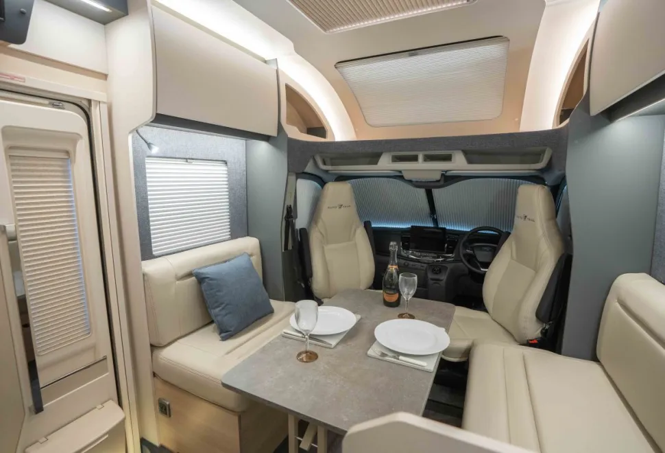 Autotrail F-Line F74 165BHP Auto 2026