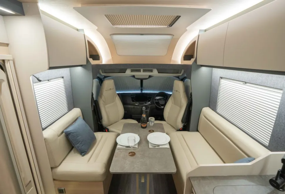 Autotrail F-Line F74 165BHP Auto 2026