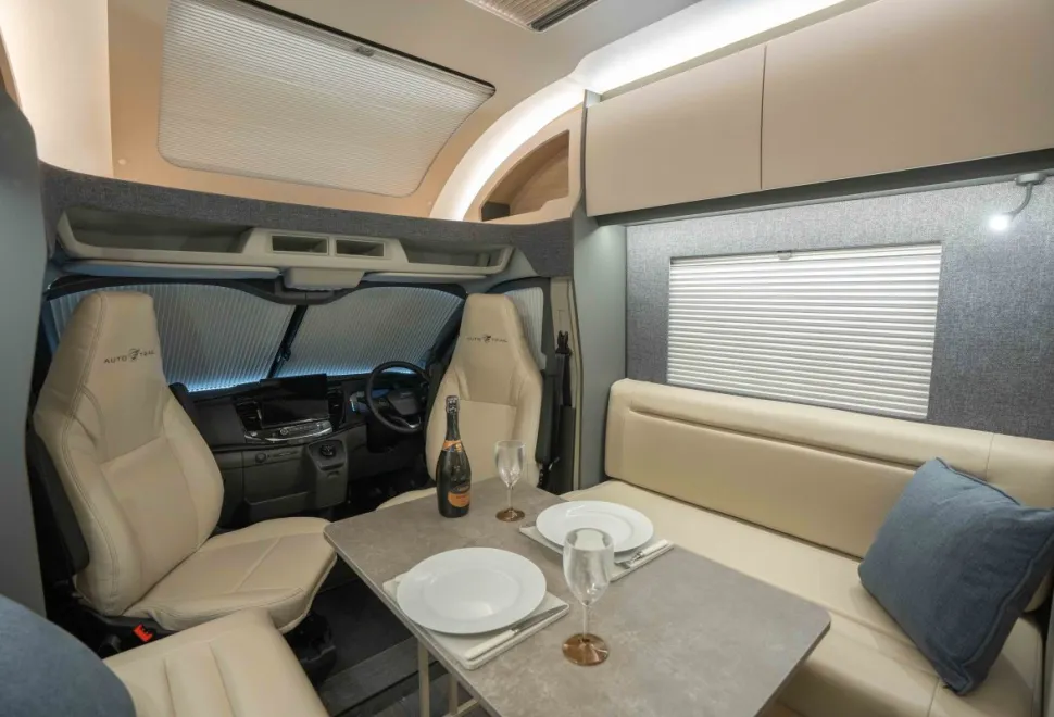 Autotrail F-Line F74 165BHP Auto 2026