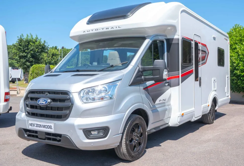 Autotrail F-Line F74 165BHP Auto 2026