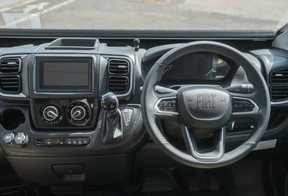 Giottiline Siena 397 140BHP Auto 2025