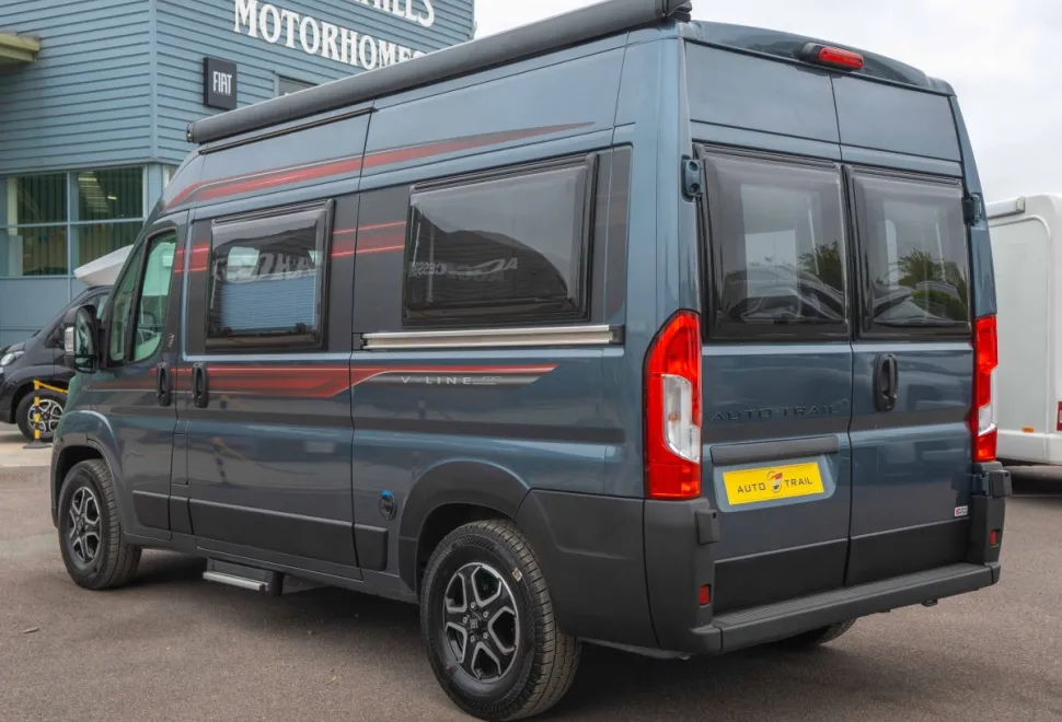 Autotrail V-Line 540 SE 140BHP Auto 2026
