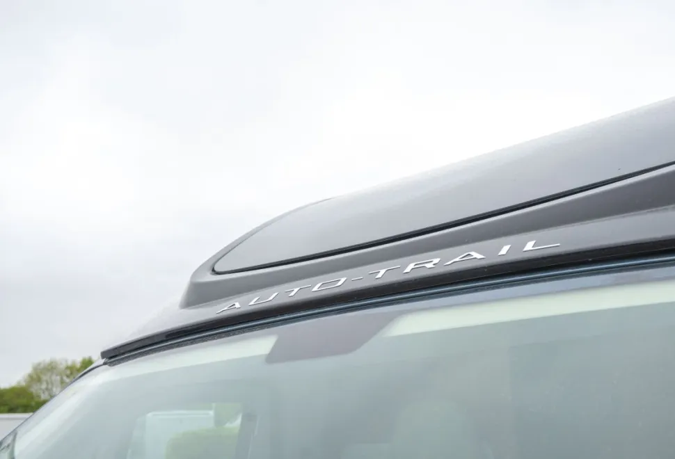 Autotrail V-Line 540 SE 140BHP Auto 2026