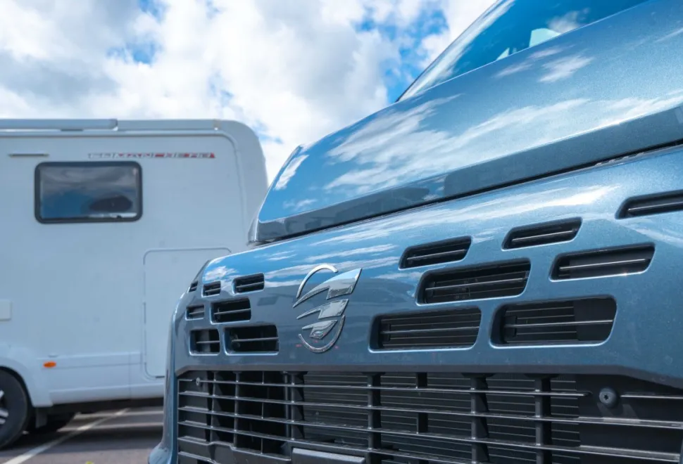 Autotrail V-Line 610 Sport 140BHP Auto 2026