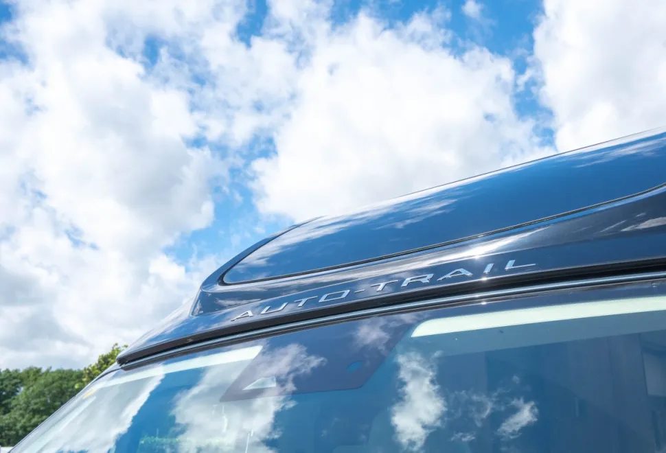 Autotrail V-Line 610 Sport 140BHP Auto 2026
