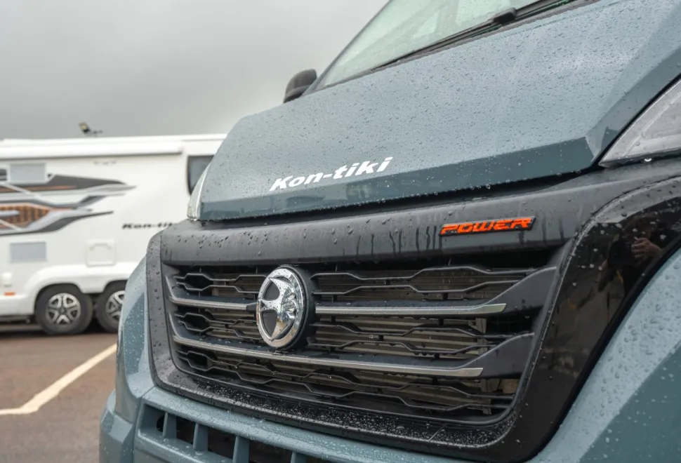Swift Kon-Tiki 774 Grand Prix 160BHP Auto 2022