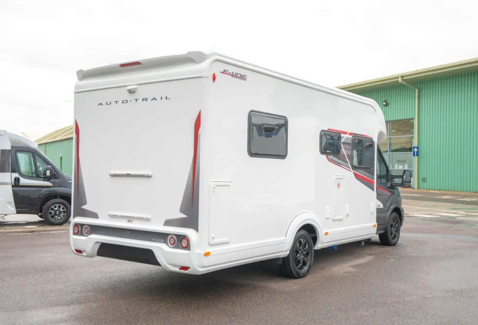 Autotrail F-Line F74 165BHP 2026