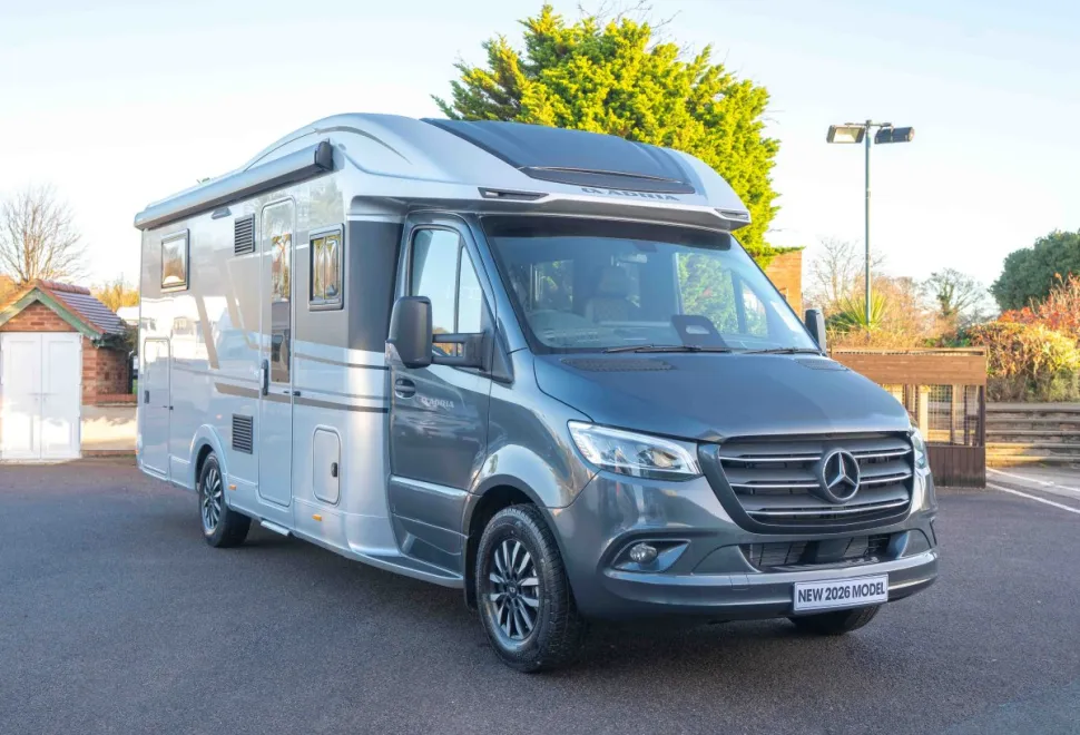 Adria Matrix Supreme MB 670 DC 170BHP Auto 2026