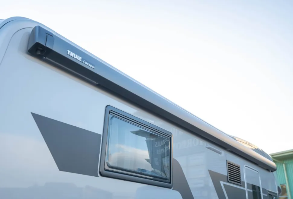 Adria Matrix Supreme MB 670 DC 170BHP Auto 2026