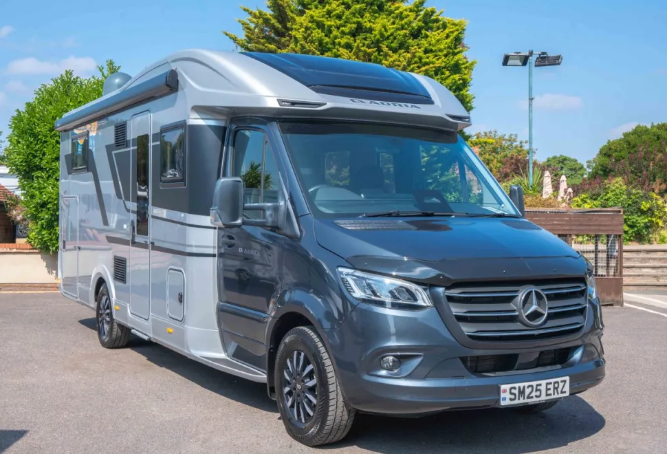Adria Matrix Supreme MB 670 DL 170BHP Auto * 2025