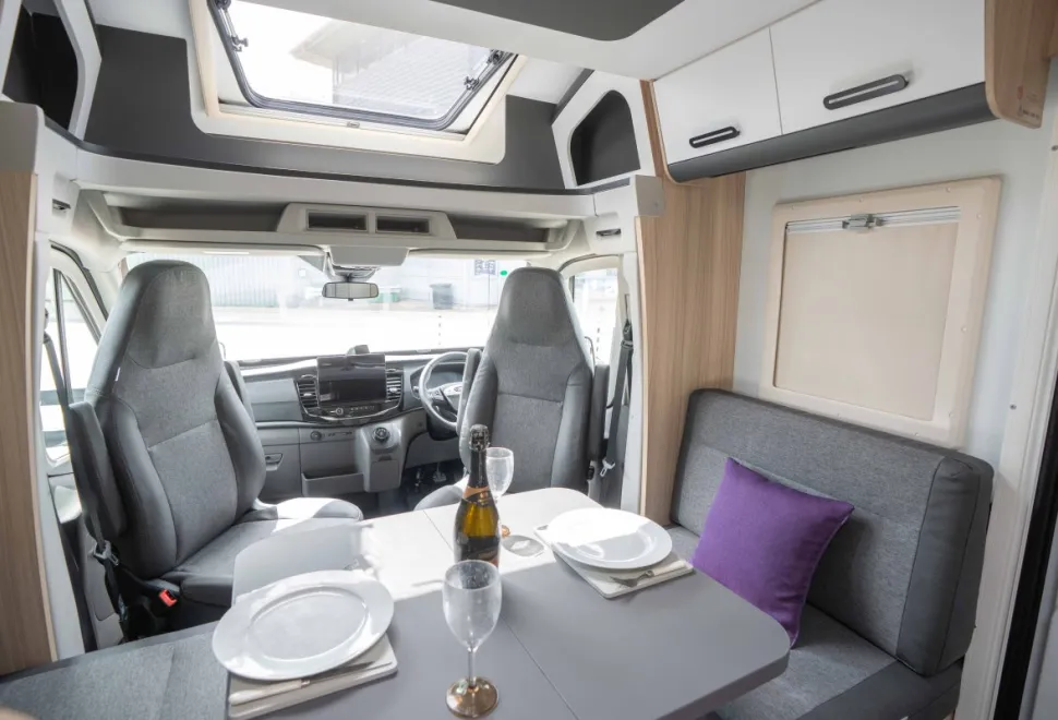 Sun Living S 72DC 130BHP Auto 2026