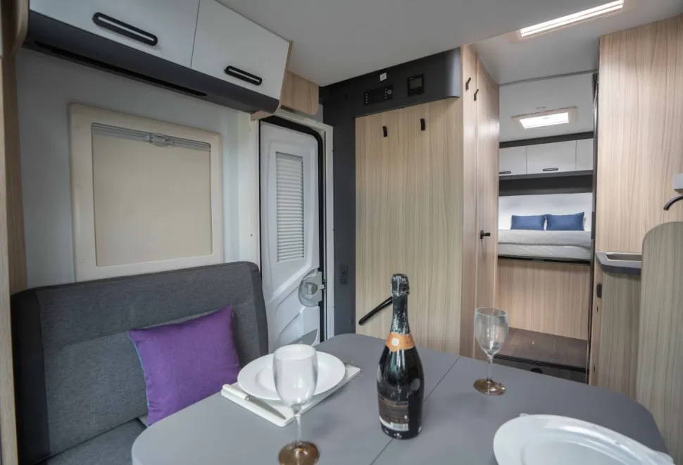 Sun Living S 72DC 130BHP Auto 2026