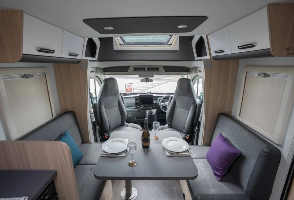 Sun Living S 72DC 130BHP Auto 2026