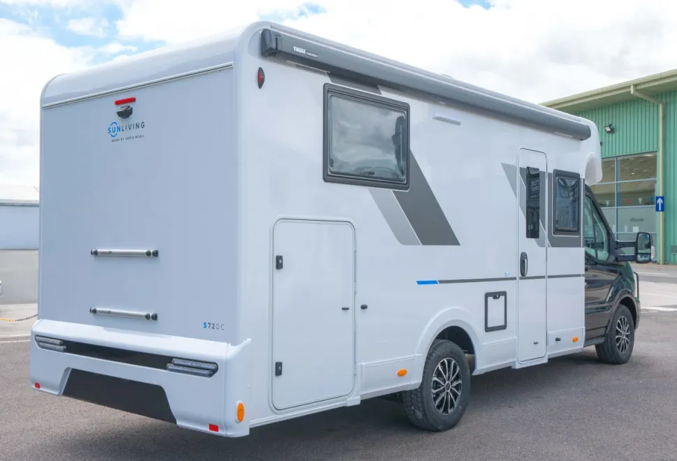Sun Living S 72DC 130BHP Auto 2026