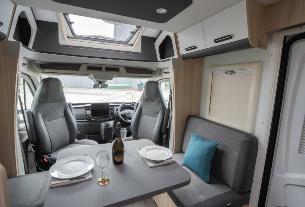 Sun Living S 72DL 130BHP Auto 2026