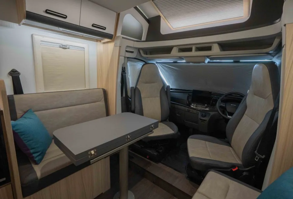 Sun Living S 72DL 165BHP Auto 2025