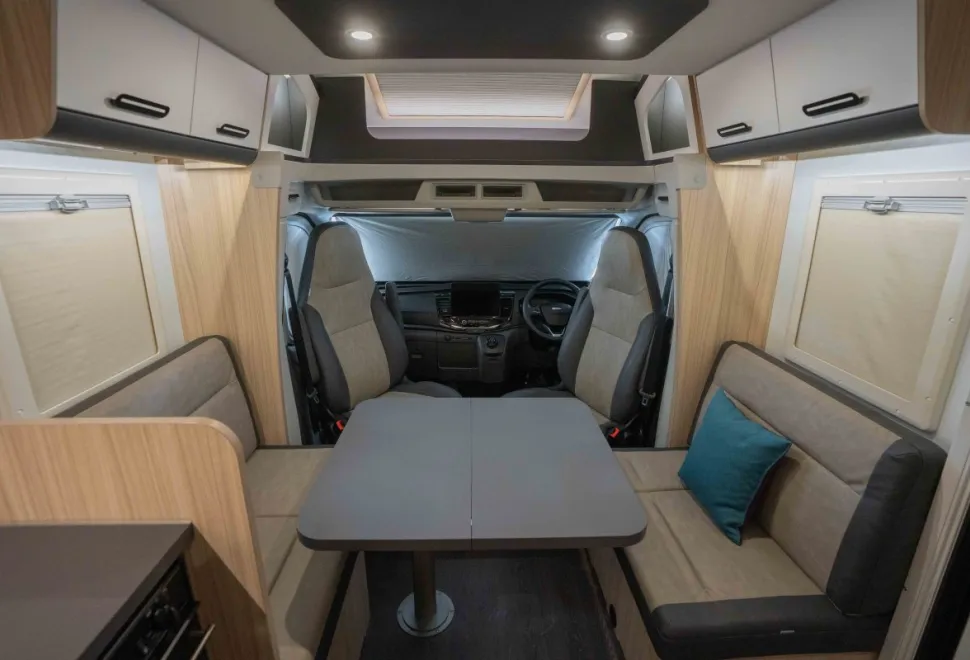 Sun Living S 72DL 165BHP Auto 2025