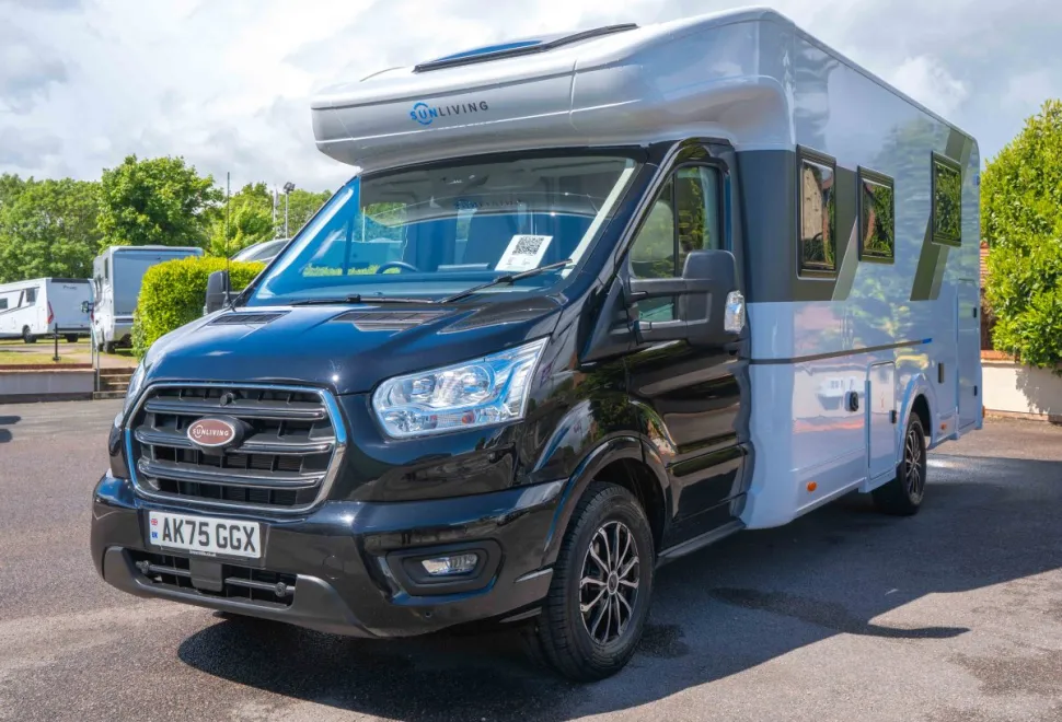 Sun Living S 72DL 165BHP Auto 2025