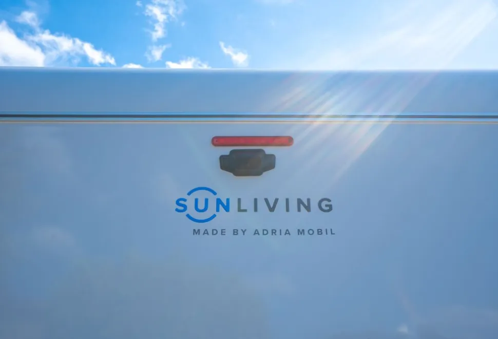Sun Living S 72DL 165BHP Auto 2025