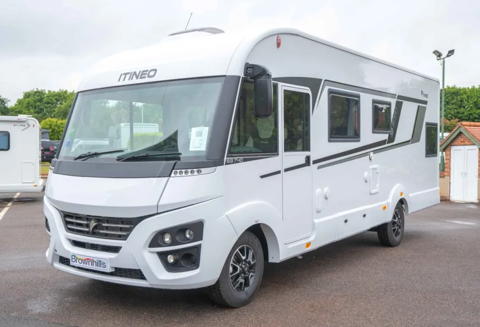 ITINEO SB740 Spirit Edition 140BHP 2025