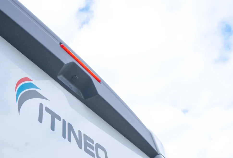 ITINEO SBD700 140BHP Auto 2026