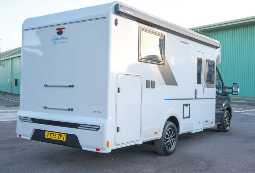 Sun Living S 72DL 165BHP Auto 2025