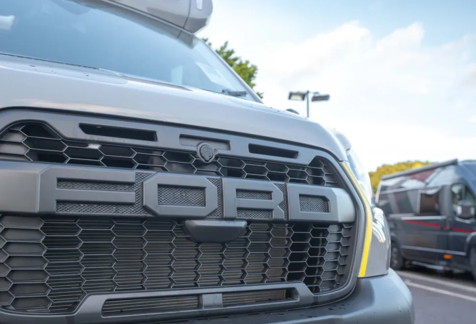 Swift Trekker 584 165BHP Auto 2026