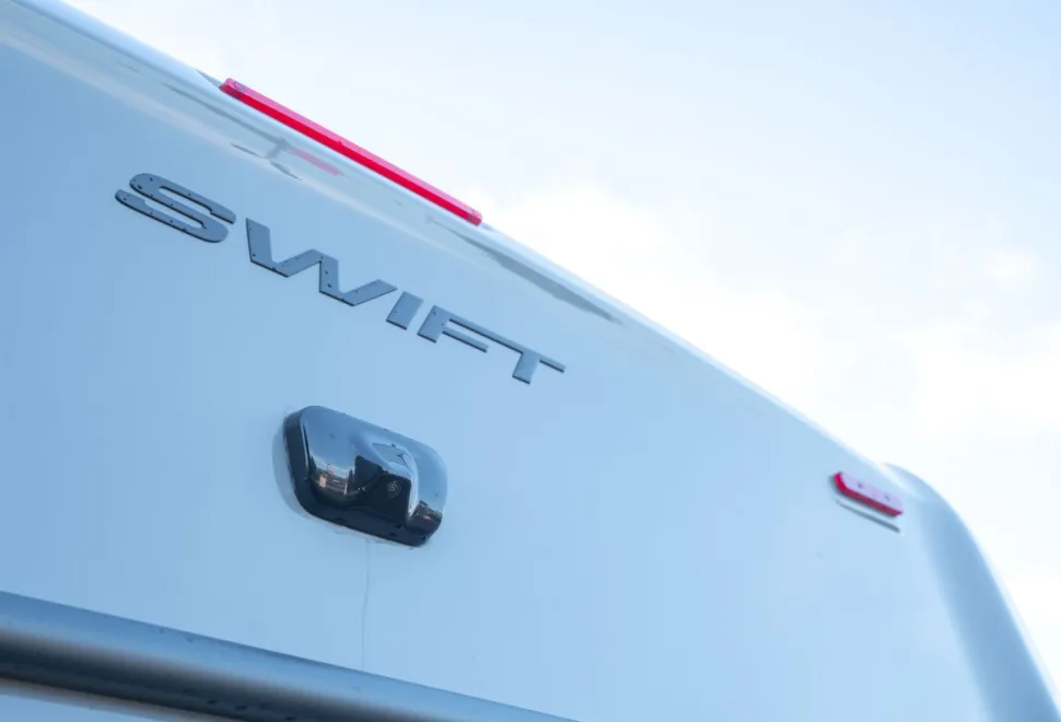 Swift Trekker 584 165BHP Auto 2026