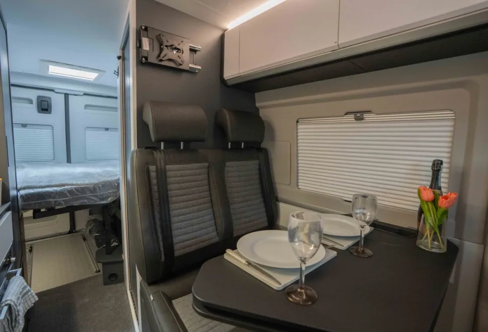 Adria Twin Sports 600 SPB 140BHP Auto 2026