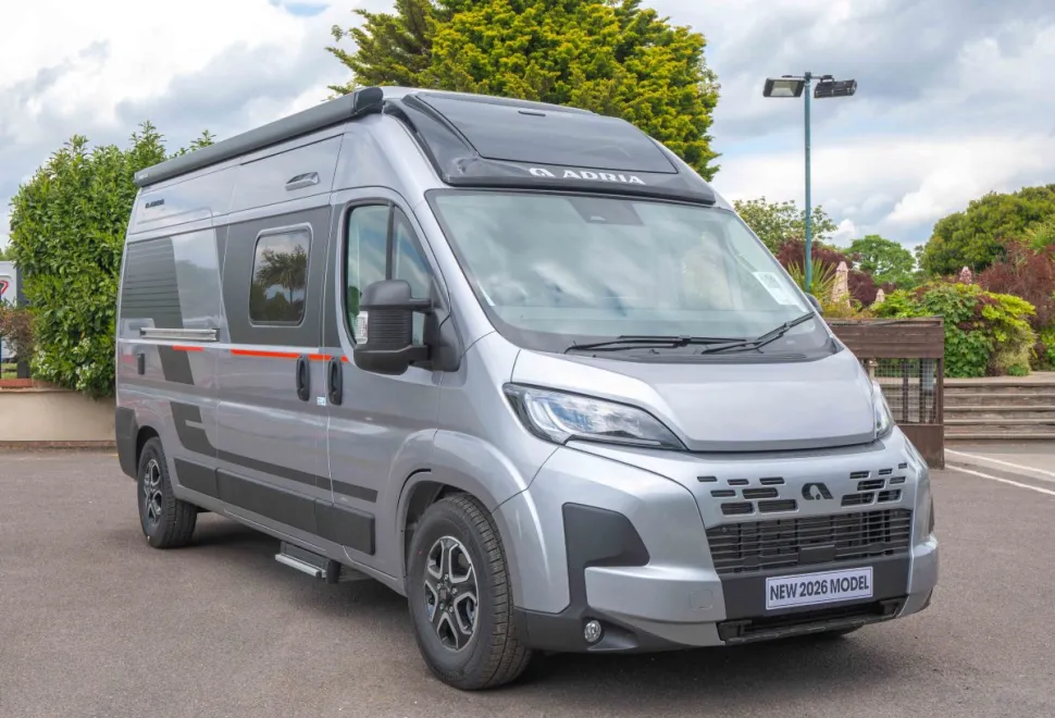 Adria Twin Sports 600 SPB 140BHP Auto 2026