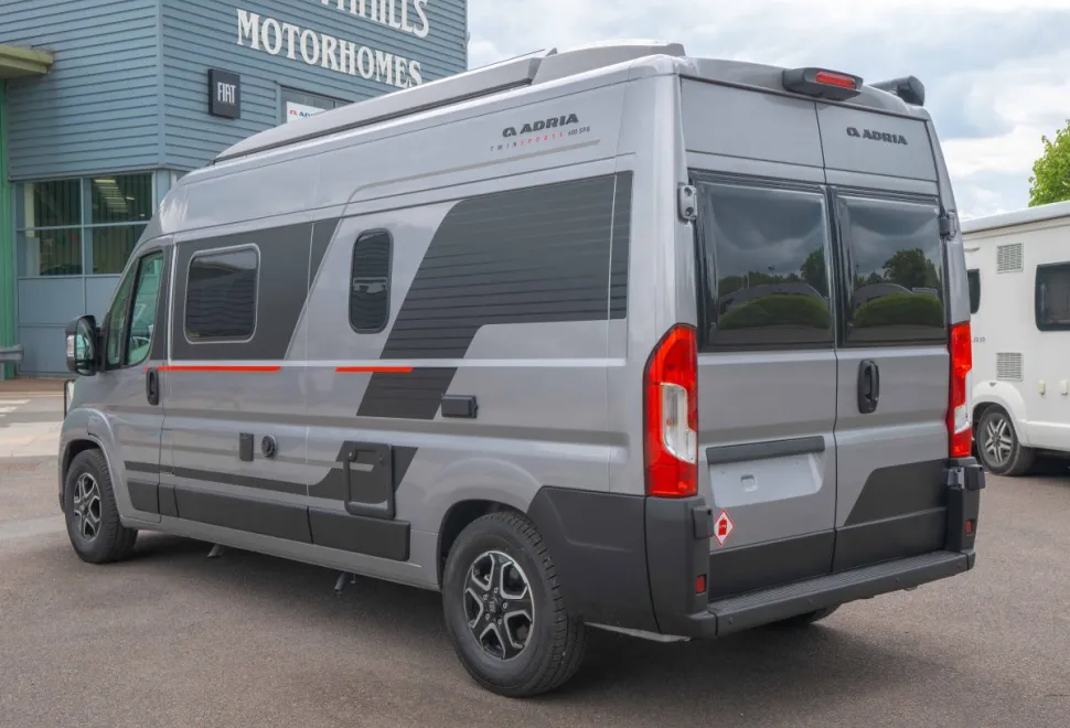 Adria Twin Sports 600 SPB 140BHP Auto 2026