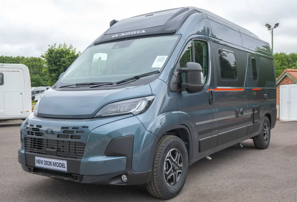 Adria Twin Sports 600 SPB 140BHP Auto 2026