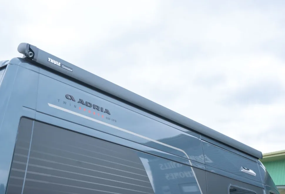 Adria Twin Sports 600 SPB 140BHP Auto 2026
