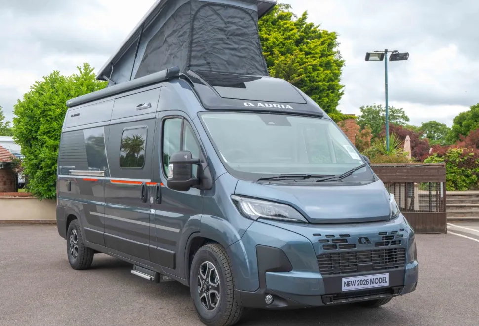 Adria Twin Sports 600 SPB 140BHP Auto 2026