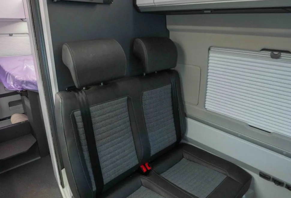 Adria Twin Sports 640 SLB 180BHP Auto 2025