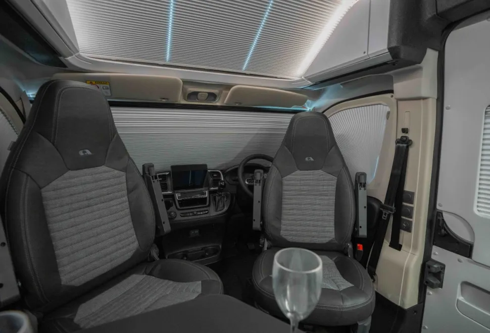 Adria Twin Sports 640 SLB 180BHP Auto 2026
