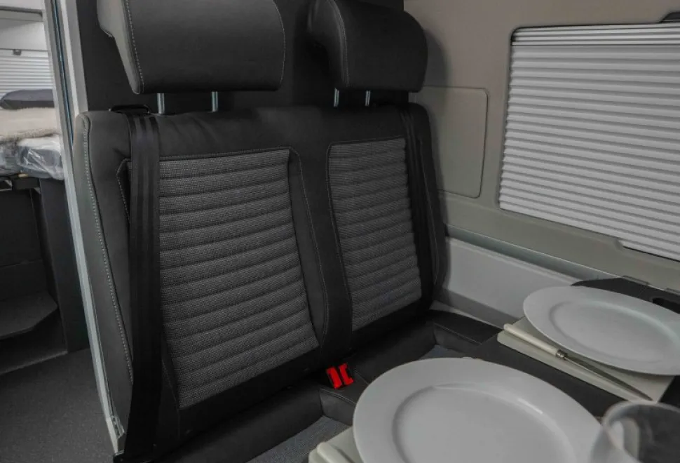 Adria Twin Sports 640 SLB 180BHP Auto 2026