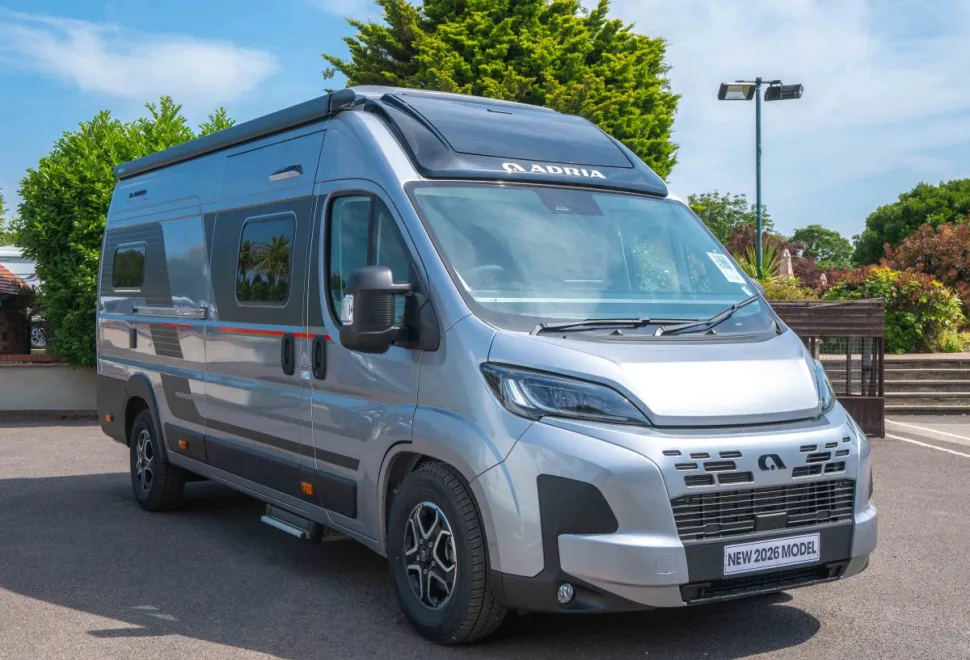 Adria Twin Sports 640 SLB 180BHP Auto 2026